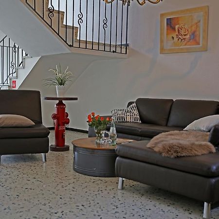 Hotel In Der Strassen Solingen Luaran gambar